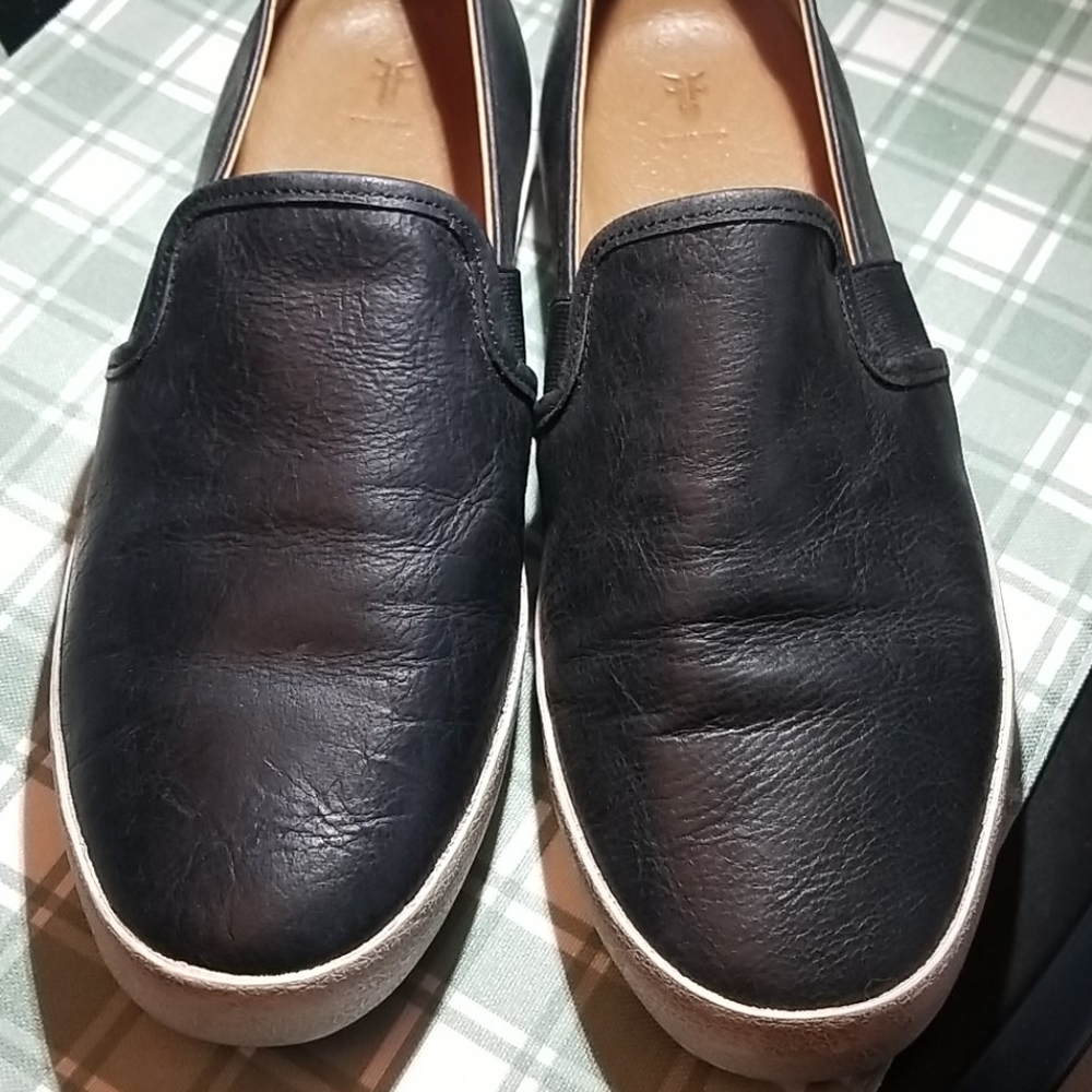 FRYE Ivy Leather Slip ons